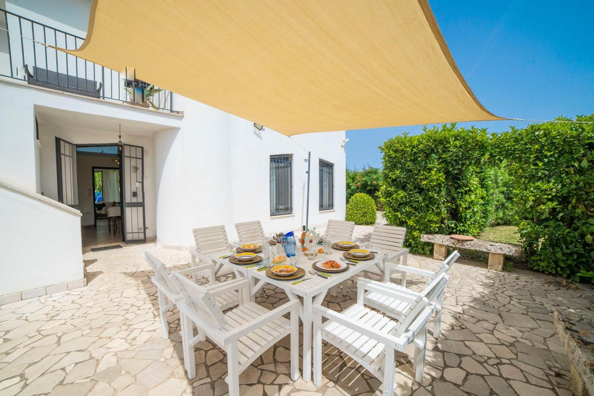 Villa Lisa Garden And Pool - Happy Rentals Melendugno Luaran gambar